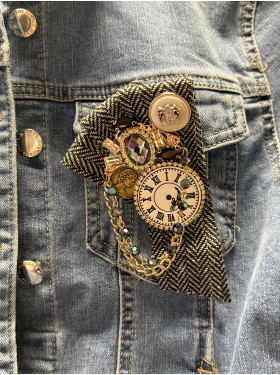 Broche "Royal"