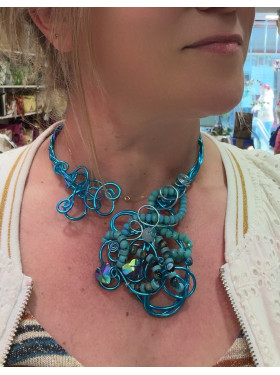 Collier en aluminium "Belle ile"