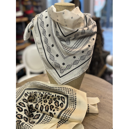 Foulard "cadeau"