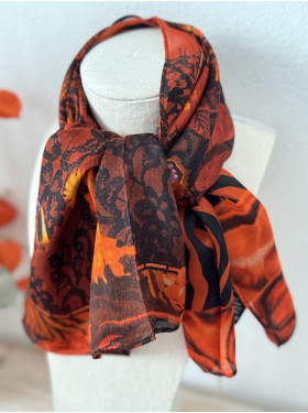 foulard "Floral" de la maison Brokante