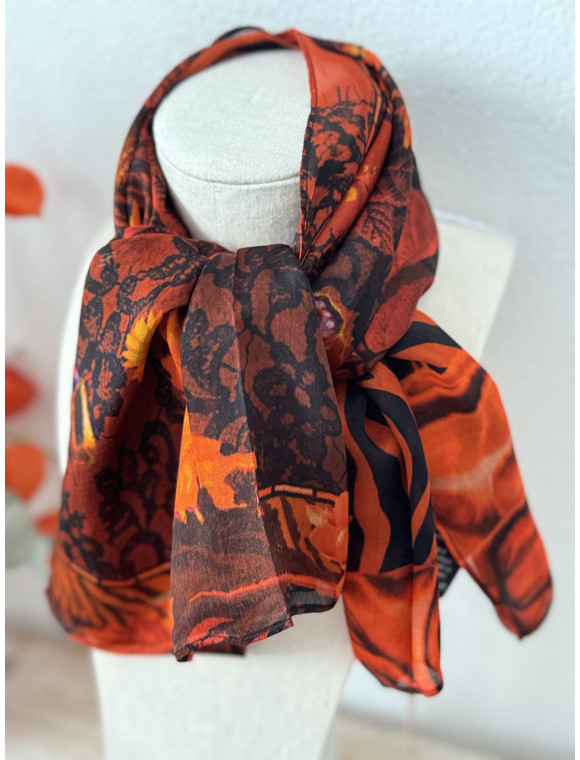foulard "Floral" de la maison Brokante