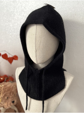 La cagoule" en tricot