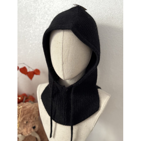 La cagoule" en tricot