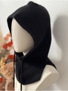 La cagoule" en tricot