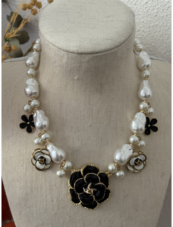 Collier fantaisie  "Valentine"