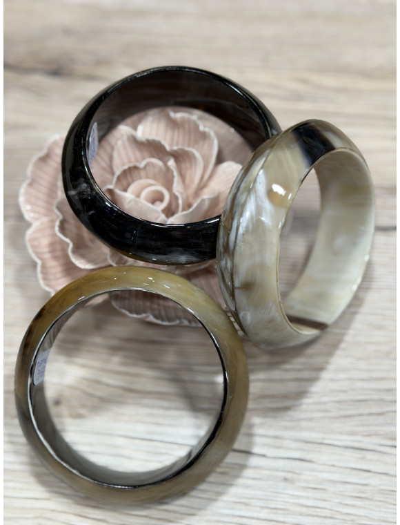 bracelet en corne de buffle "Sosie" de la collection Soyang