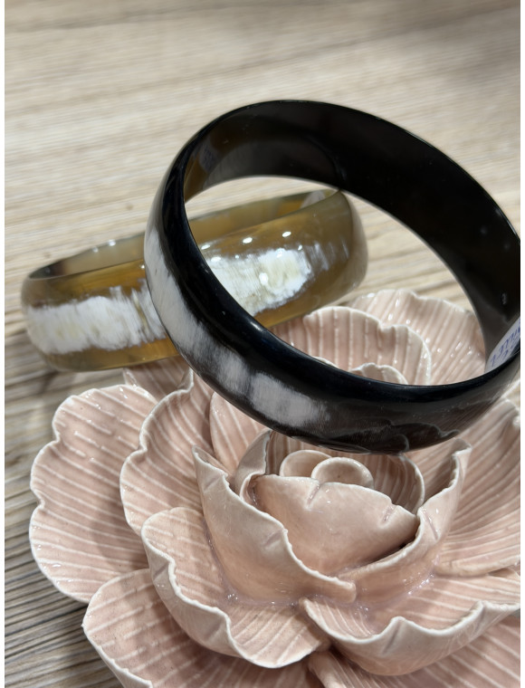 Bracelet en corne de buffle "Bobo" de la collection Soyang