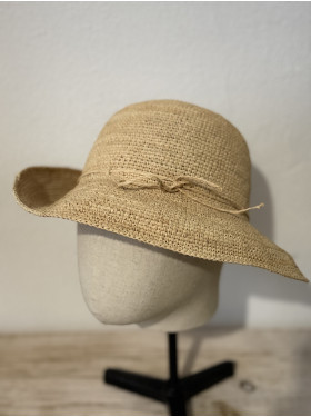 chapeau "Clarisse " en raphia tressé