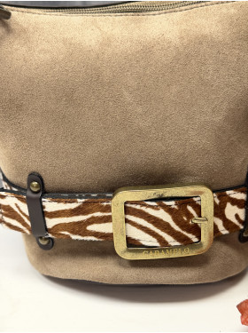 Sac "Virgine" de la collection Caramelo